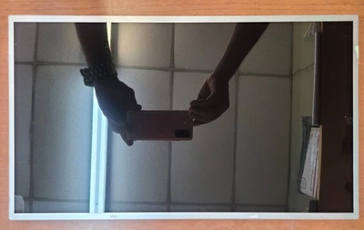 ORIGINA DELL INSPIRON 17 5755 5748 5749 5758 LCD SCREEN 30 PIN N173FGE-E23 1JJ5N - Image 1 of 4