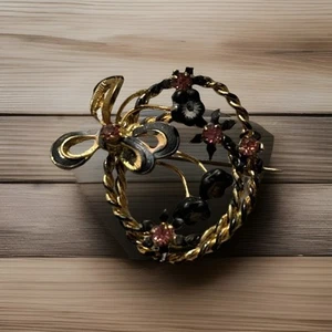 ANTIGUO BROCHE PIN ART NOUVEAU ESMALTE ROSA VIDRIO ARCO VIOLETAS FLOR SILVESTRE AUSTRIA - Imagen 1 de 4