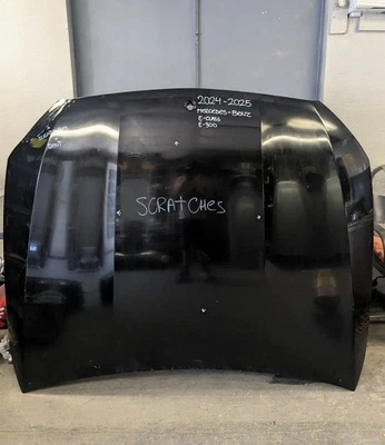 MERCEDES BENZ CLASE E E300 2024 2025 CAPÓ OEM USADO Foto 1 de 4