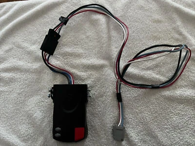 CONTROL DE FRENOS HOPKINS AGILITY (TM) 4182 con soporte y arnés de cableado para Jeep Foto 1 de 4