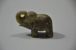 Elefante de esteatita, objeto de vitrina, adulador de manos - Imagen 1 de 6