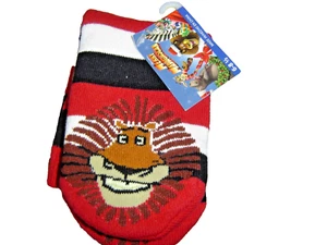 Merry Madagascar Boys Gripper No-Skid Socks Slipper Christmas Size 6-8.5 NEW NWT - Picture 1 of 2