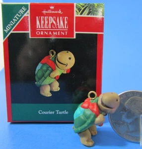 Adorno miniatura Hallmark 1991 tortuga mensajera - Imagen 1 de 12