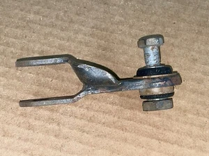 Soporte conector barra estabilizadora trasera Corvette 84,85,86,87,88,89,90,91,92,93-96 - Imagen 1 de 5