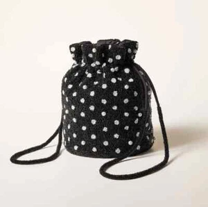 Bolso cubo Kate Spade con cuentas a lunares con cordón New York & Target negro blanco - Imagen 1 de 4