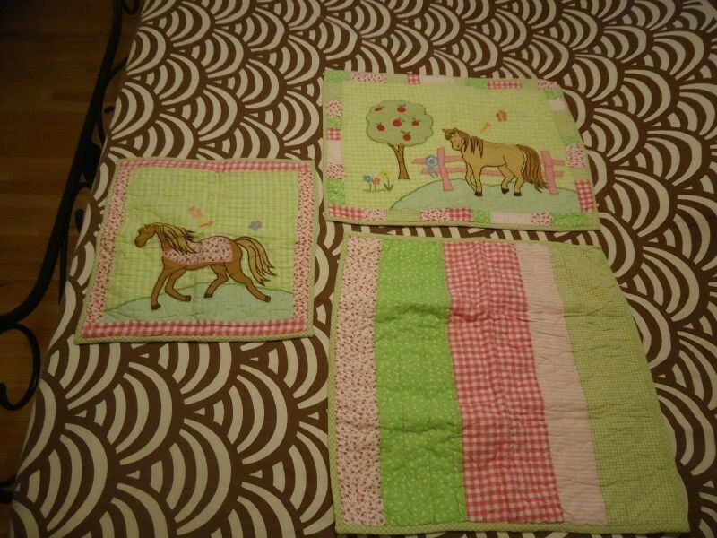 Juego de 3 colchas y 3 farsas para caballos The Comapany Kids niñas  Foto 1 de 4
