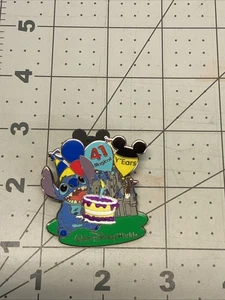 LE750 Walt Disney World 41 Years Birthday Anniversary Stitch Cast Member 2012 - Picture 1 of 2