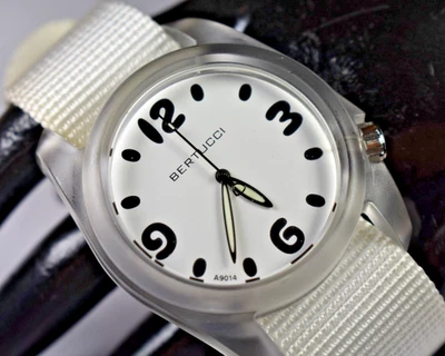 11037 Women's Sport Moondust White Nylon Strap Watch NEW BATTERY! - Image 1 of 4