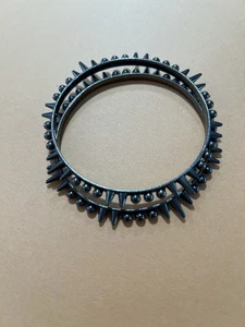 Antik Look Spikes und Kugeln Set Armreifen - Bild 1 von 9