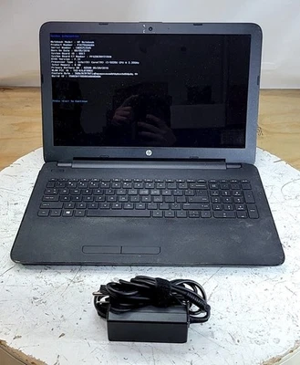 Portátil HP 15-ac137nr P3X79UA-ABA Intel I3-5020U 6 GB 1 TB VER NOTAS Foto 1 de 4