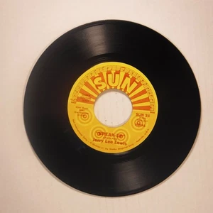 JERRY LEE LEWIS / BREAK UP +1 / 7 INCH VINYL 45 RPM / SUN INT’L. 31 /VERY GOOD + - Picture 1 of 2