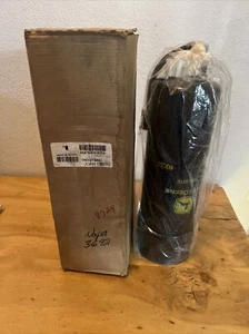 John Deere OEM Fuel Filter RE522372 **NOS** 522372 - Picture 1 of 4