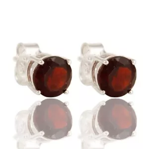 925 Sterling Silver Natural Garnet Gemstone Jewelry Tiny Stud Earrings - Picture 1 of 2