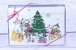 Disney Parks Happy Holidays Greeting Cards 4 Designs Christmas Mickey Minnie NIB - Imagen 1 de 5