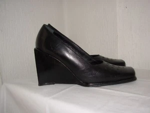 TEXTO Chaussures compensées P.38 (chausse grand = 38,5/39) cuir noir - Imagen 1 de 8