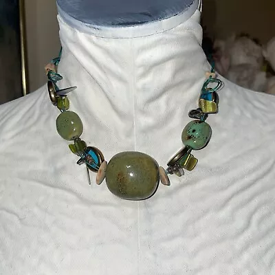 Collar Premier Designs Ocean Girls Retirado Cerámica Vidrio Verde y Azul 16"-19" Foto 1 de 4