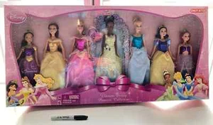 Nuevo conjunto de 7 muñecas Barbie Disney sin abrir - Imagen 1 de 2