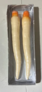 Department 56 24466 2er Set Karottenkerzen 8,5" Kerzen offener Karton - Bild 1 von 2