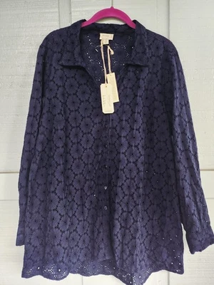 Blusa BNWT Bordada Nicole Miller L/S Algodón Azul Marino Floral Corte Abotonada 1X Foto 1 de 4