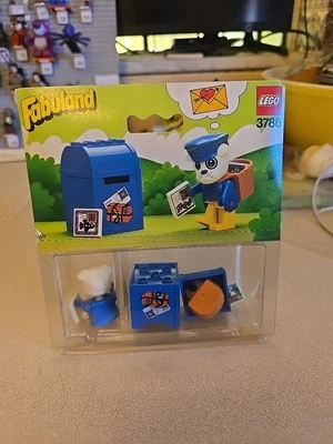 LEGO Fabuland 3786 BORIS BULLDOG  POSTMAN  SEALED. FREE SHIPPING  CONUSA  - Image 1 of 4
