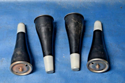 Nuevo de Lote Antiguo Juego (4) De Colección Mediados de Siglo Moderno Patas de Plástico Cónicas 6" Muebles Pies Base Foto 1 de 4