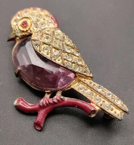 Fred Grey Faceted Purple Glass Belly Rhinestone Budgie Bird Brooch - Picture 1 of 4