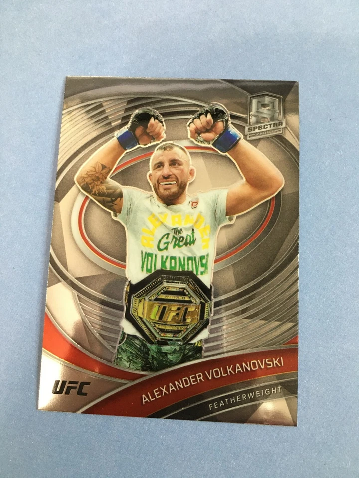 F136,750 2021 Chronicles UFC SPECTRA #295 ALEXANDER VOLKANOVSKI - Image 1 of 1