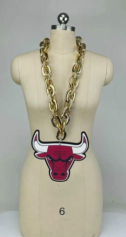 New NBA Chicago Bulls  Gameday Tailgate Gold Fan Chain Fanchain Cover