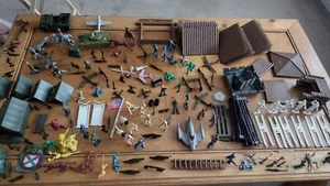 Set Figurine Marx/Piro Esercito Ragazzi Cowboys E Indiani Figure Vintage - Foto 1 di 24