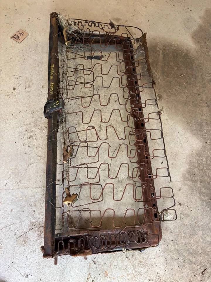 1973 1974 1975 1976 DODGE DART DUSTER SCAMP BANCO DIANTEIRO SEÇÃO INFERIOR BASE - Imagem 1 de 4