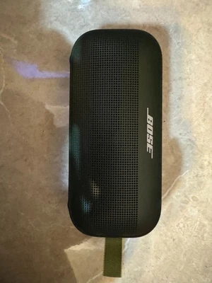 Altavoz portátil Bose Soundlink Flex Foto 1 de 4