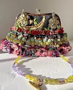 Mary Frances Floral Parfait Beaded Kisslock Shoulder Handbag - Picture 1 of 18