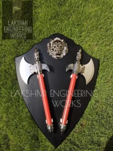 Escudo decorativo colgante de pared, DECORACIÓN DEL HOGAR juego de 2 hachas con un león decoración colgante de pared - Imagen 1 de 12