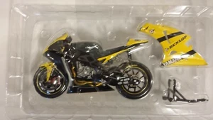 Sylvain Guintoli . Yamaha YZR-M1. Tech3  team. MotoGP 2007.  Minichamps 1/12 - Picture 1 of 10