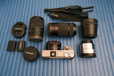Sony Alpha a6000 24.2MP Mirrorless Camera - Silver with 6 lenses! - Image 1 of 4