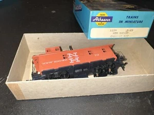 New Haven Athearn Blue Box #1259 Scala HO 34' Cupola Caboose #717 NOS - Foto 1 di 6
