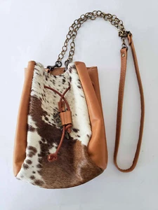 Borsa con coulisse in pelle e pelle di mucca per canoa - Foto 1 di 6