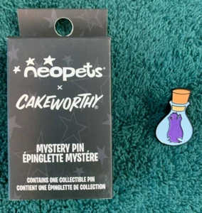 Neopets x Cakeworthy Neopets Bottle Faerie Pin DARK+ BOX + CODES - Picture 1 of 3