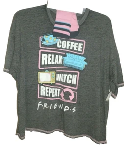 Nuevo Conjunto de pijama de 3 piezas para mujer 2X 18W-20W AMIGOS camiseta pantalones cortos calcetines dormir - Imagen 1 de 2