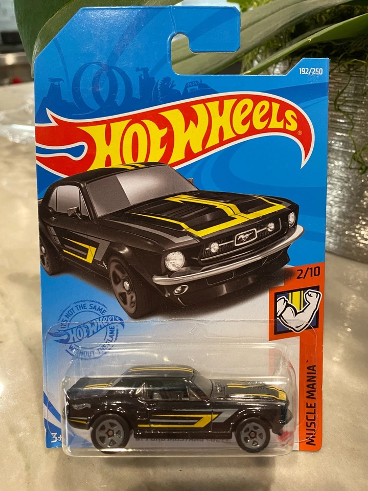 2021 Hot Wheels #192 Muscle Mania 2/10 '67 FORD MUSTANG COUPE Black w/Gray 5 Sp - Image 1 of 1