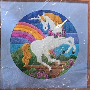 Vintage Creative Circle Embroidery Kit 0622 Rainbow Unicorn OPEN NO NEEDLE - Picture 1 of 4