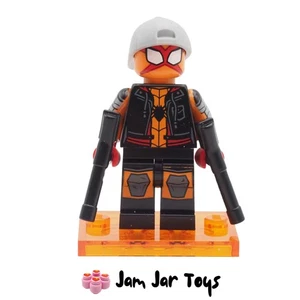 LEGO Sun-Spider Minifigure Charlotte Webber Spider-Verse 71050-8 COLSPI08 NEW - Picture 1 of 3