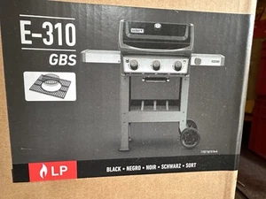 Weber Gasgrill Spirit II 310 E, schwarz, ungenutzt, in Originalverpackung, - Bild 1 von 3