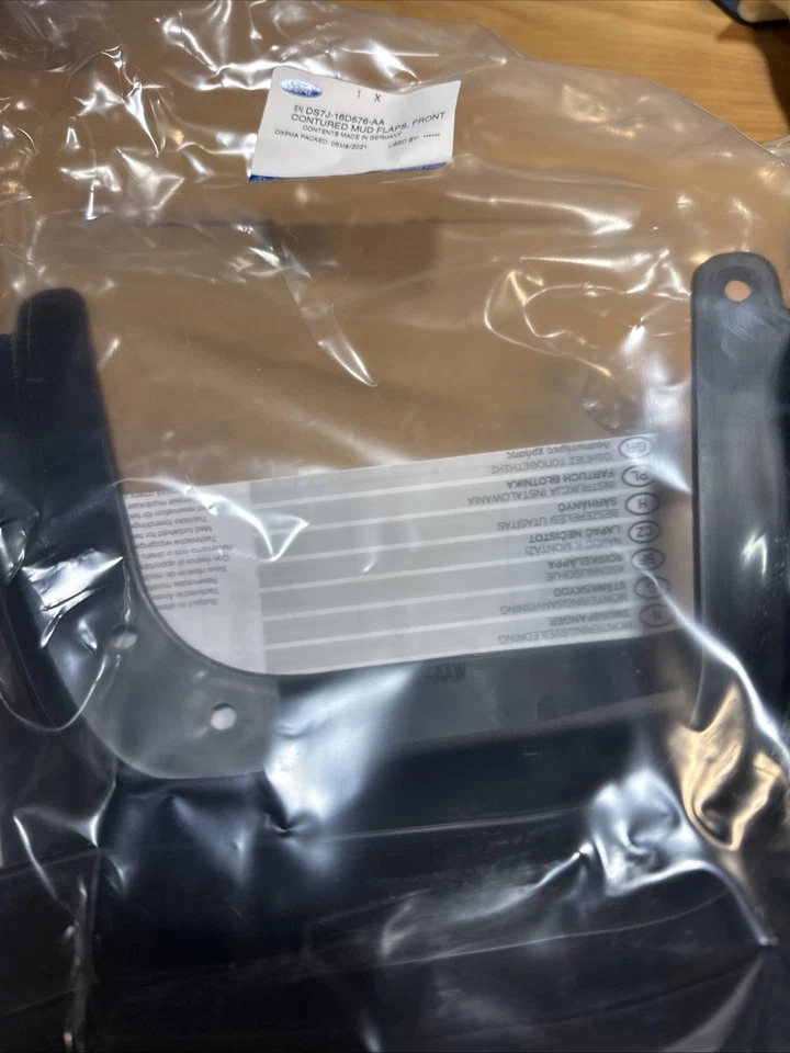 OEM NEW Ford Fusion  13-20 Front Mud Splash Guards Set DS7Z-16A550-AA - Image 1 of 4