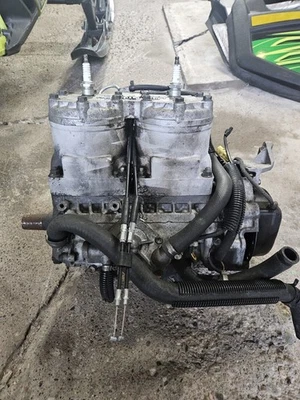 06 Crossfire Arctic Cat Crossfire 700 Motor - Image 1 of 2