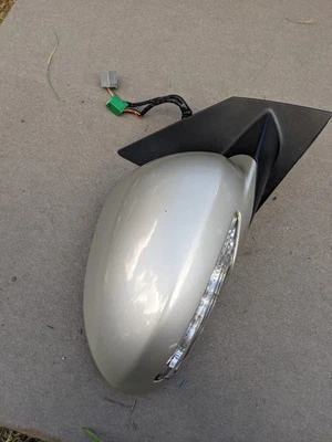 2013 2014 Buick Enclave Right Side Mirror Blind Spot Heated (  Paint: 102 V) Foto 1 de 4