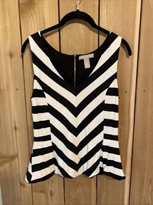 Banana Republic Black/White Striped Sleeveless Top Size 8P NWOT - Picture 1 of 2