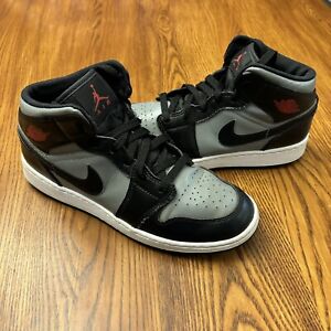 Nike Air Jordan 1 Mid GS Shadow Grey Red 554725-096 Size 6.5Y