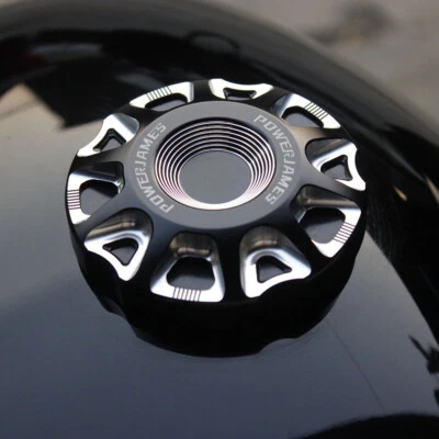 Black Front Vented Gas Fuel Tank Cap for Harley FLHR FXDB FXDF FLFB FXS FLSTF XL Foto 1 de 4