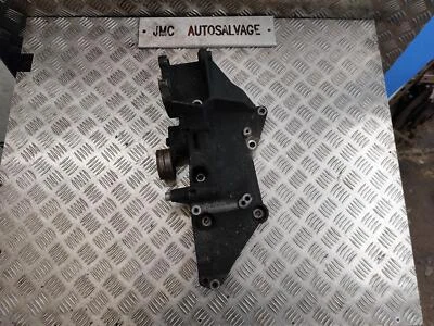 VAUXHALL VIVARO RENAULT TRAFIC 1.9 DCI ALTERNATOR BRACKET MOUNT 8200183234 - Image 1 of 4